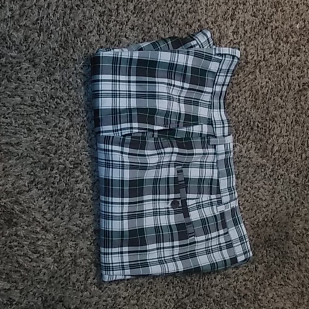 MEN'S SHORTS SIZE 38